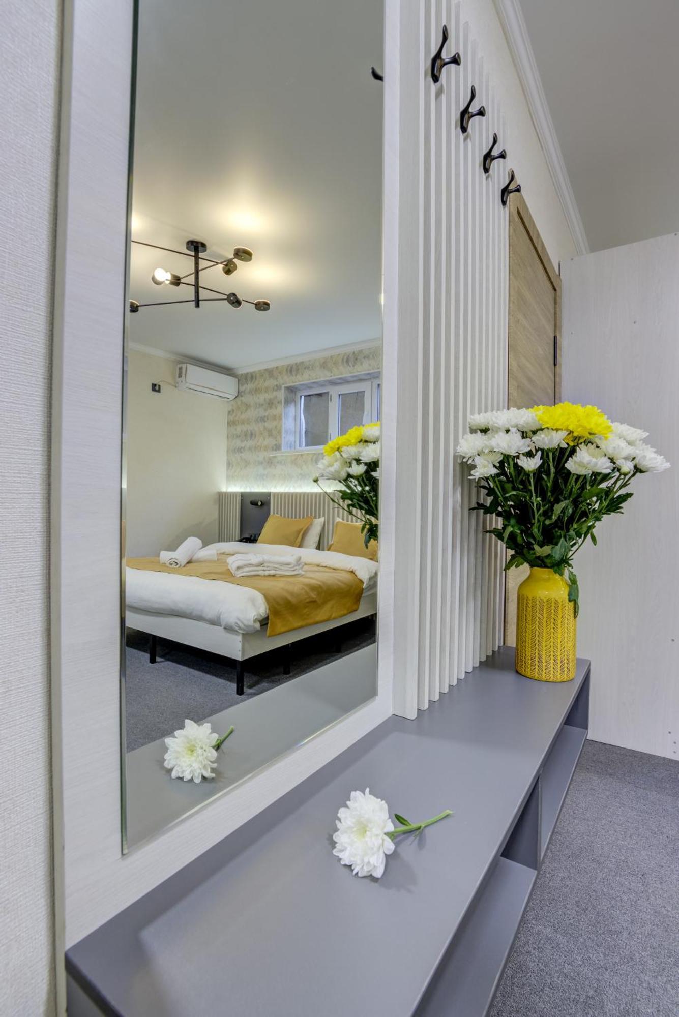 Viva Hotel บิชเคก ภายนอก รูปภาพ