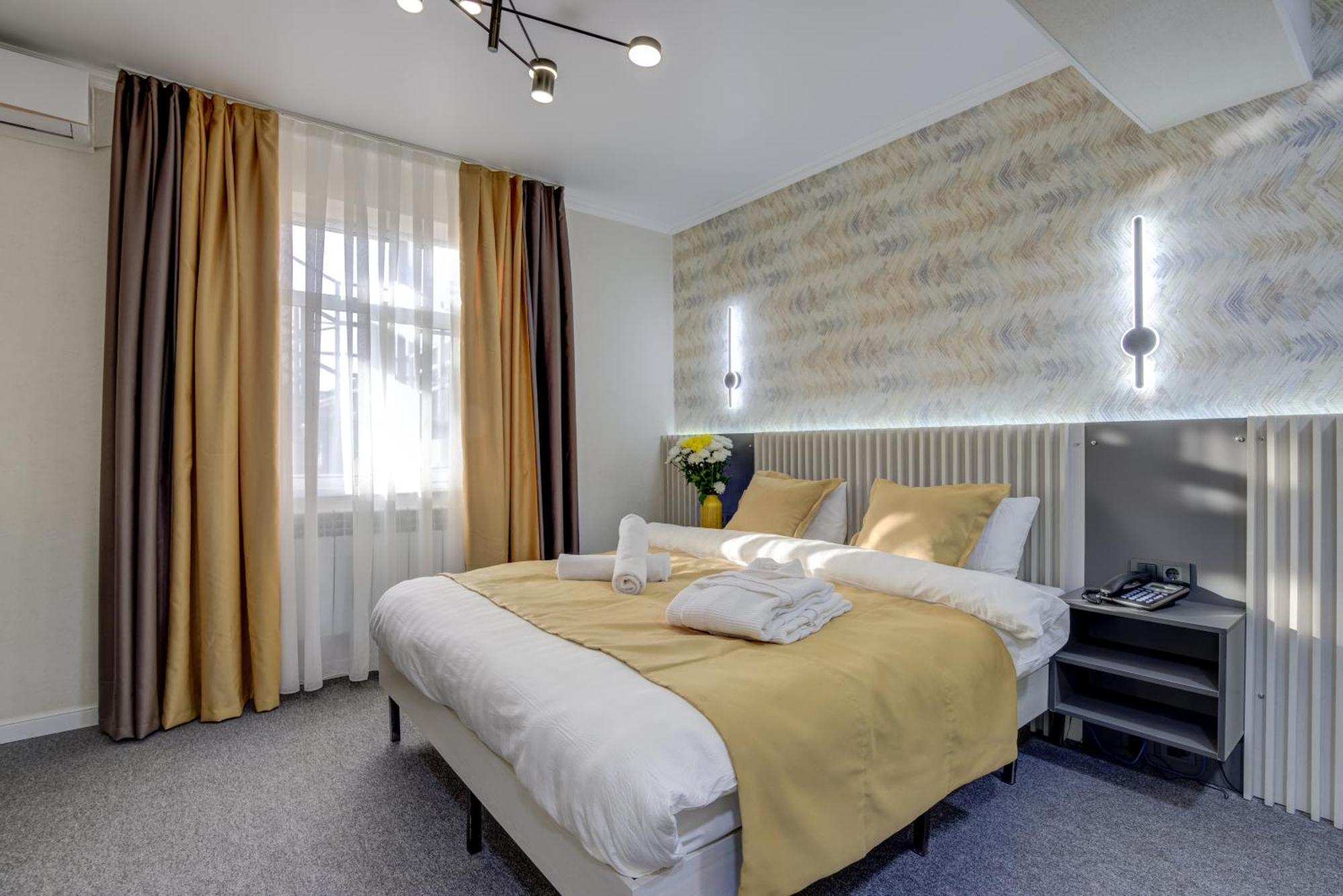 Viva Hotel บิชเคก ภายนอก รูปภาพ