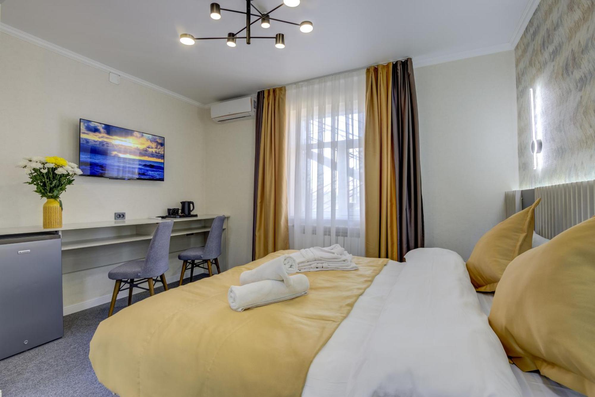 Viva Hotel บิชเคก ภายนอก รูปภาพ