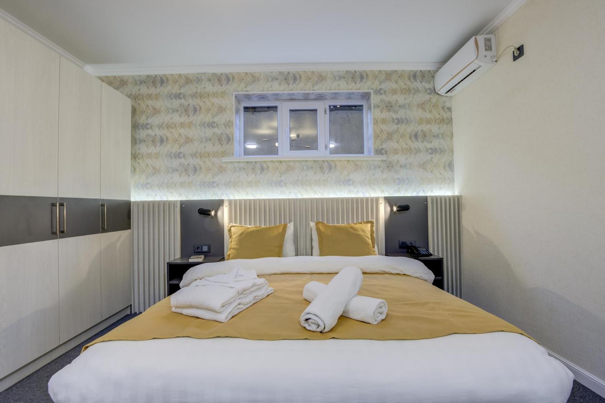 Viva Hotel บิชเคก ภายนอก รูปภาพ